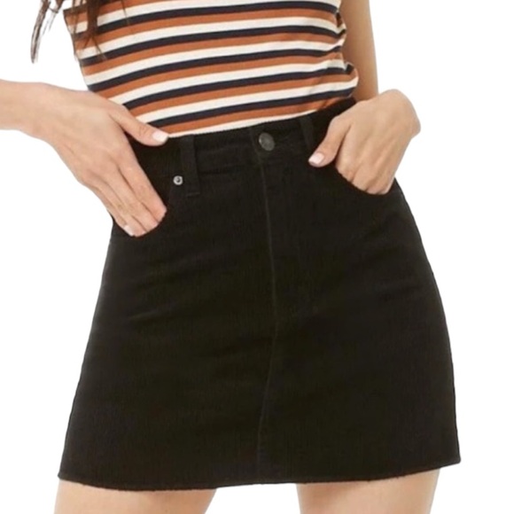 Forever 21 Black Skirt